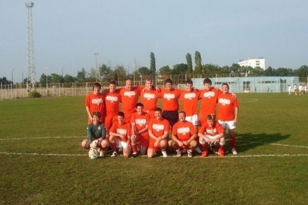 Team photo - Bulgaria v Wales Fans on 21 Aug 2007